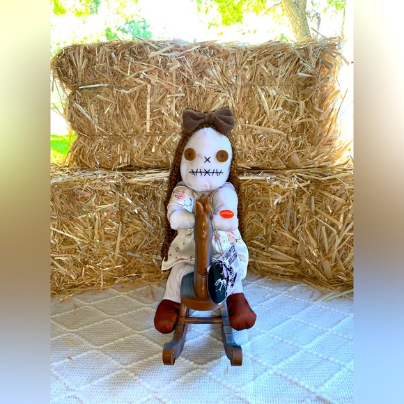 Halloween Decor Scary Little Girl Singing and Rocking on Horse Creepy- NWT - Picture 3 of 5